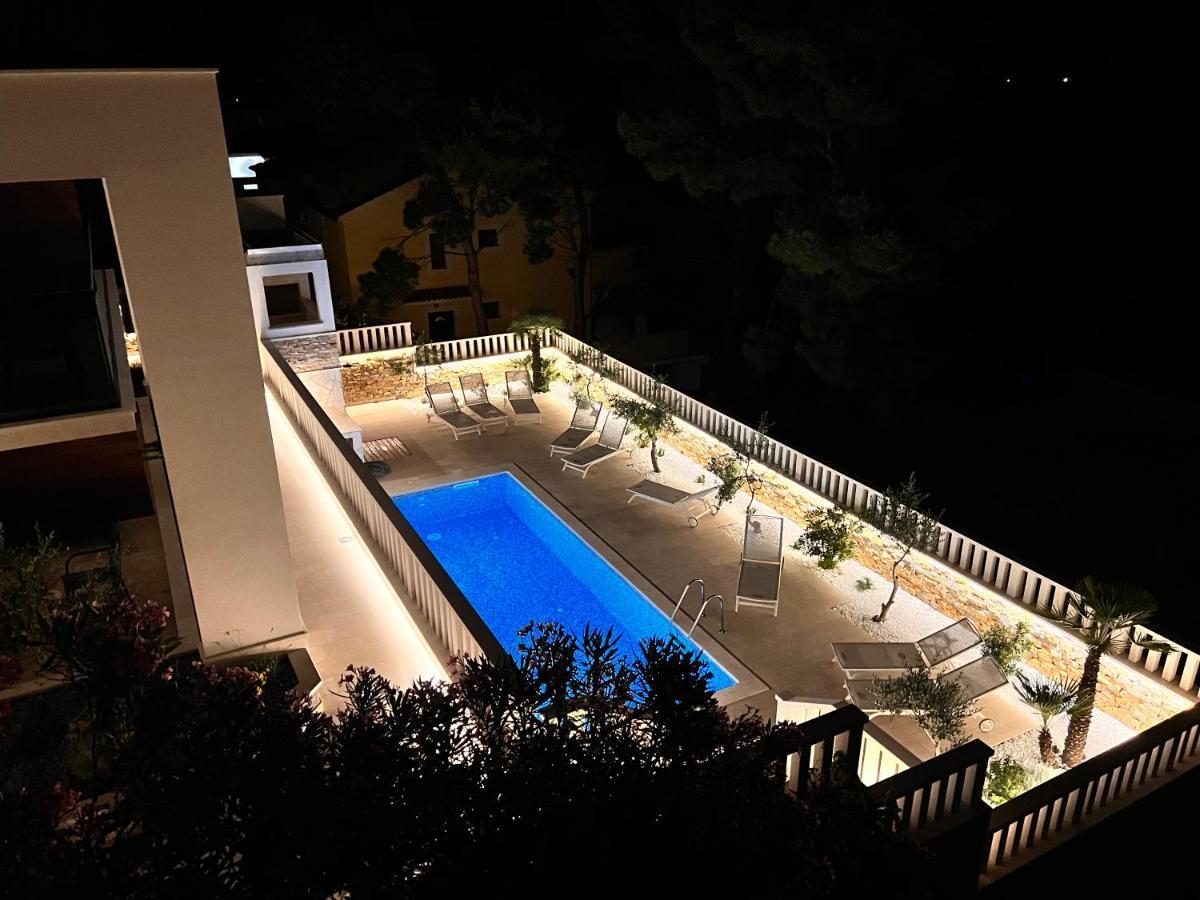 Luxury Beachfront Villa Carlisa Čiovo 외부 사진