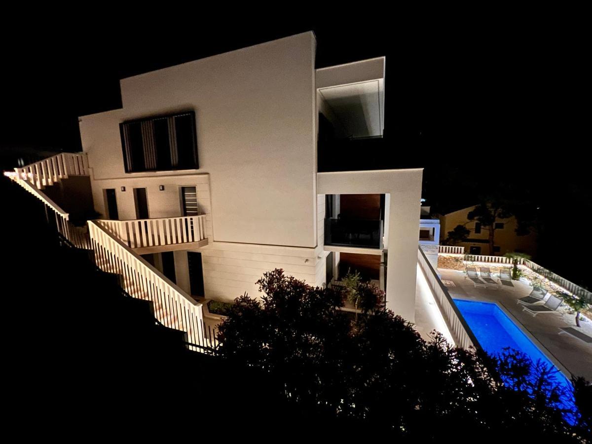 Luxury Beachfront Villa Carlisa Čiovo 외부 사진